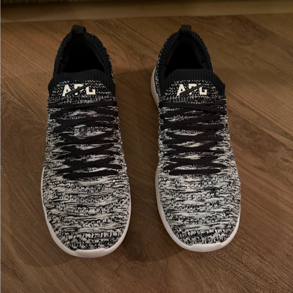 APL TechLoom Wave Sneakers